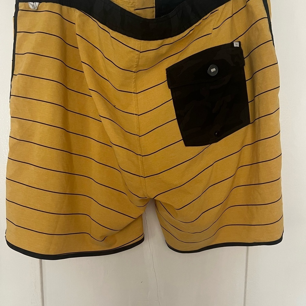 Vuori Men's Mustard Striped Board Shorts - Picture 2 of 6
